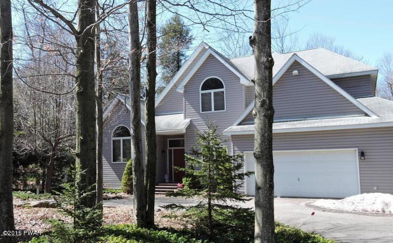 5138 Hound Ears Road Tobyhanna, PA 18466 - Photo 2 of 56