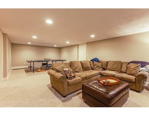 36 Pinewood Road Needham, MA 02492 - Photo 15 of 28 Gallery Image 15