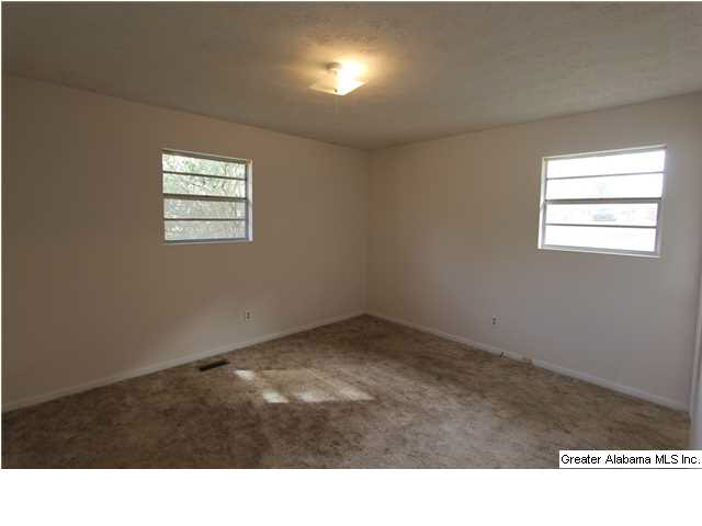 1304 Montevallo Road Weaver, AL 36277 - Photo 18 of 32