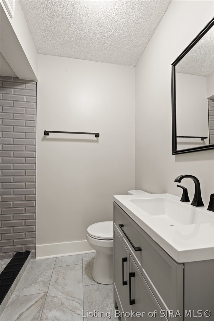 29723 Robin Road Pekin, IN 47165 - Photo 20 of 55 Gallery Image 20