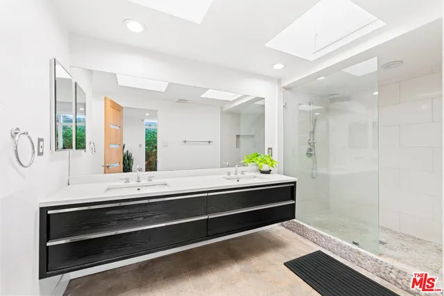 $10,500 | 3744 Cody Road, Sherman Oaks, CA 91403