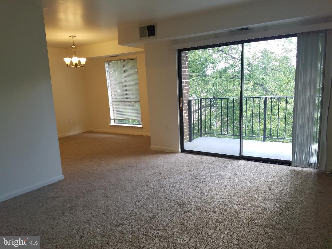 17811 Buehler Road, Unit 3B2 Olney, MD 20832 - Photo 3 of 28 Gallery Image 3