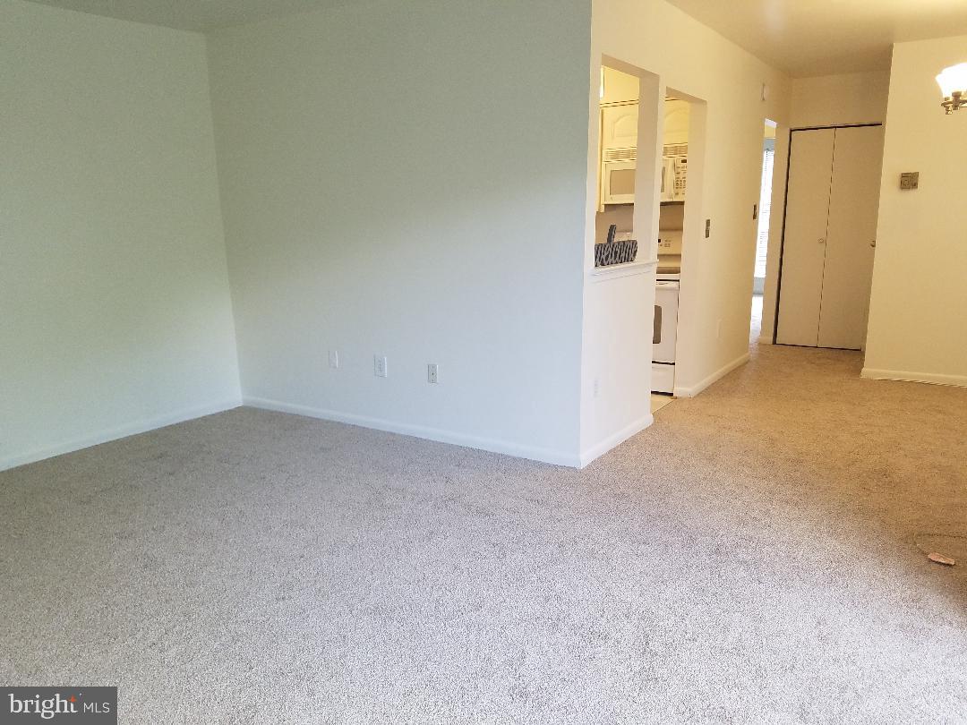 17811 Buehler Road, Unit 3B2 Olney, MD 20832 - Photo 5 of 28 Gallery Image 5