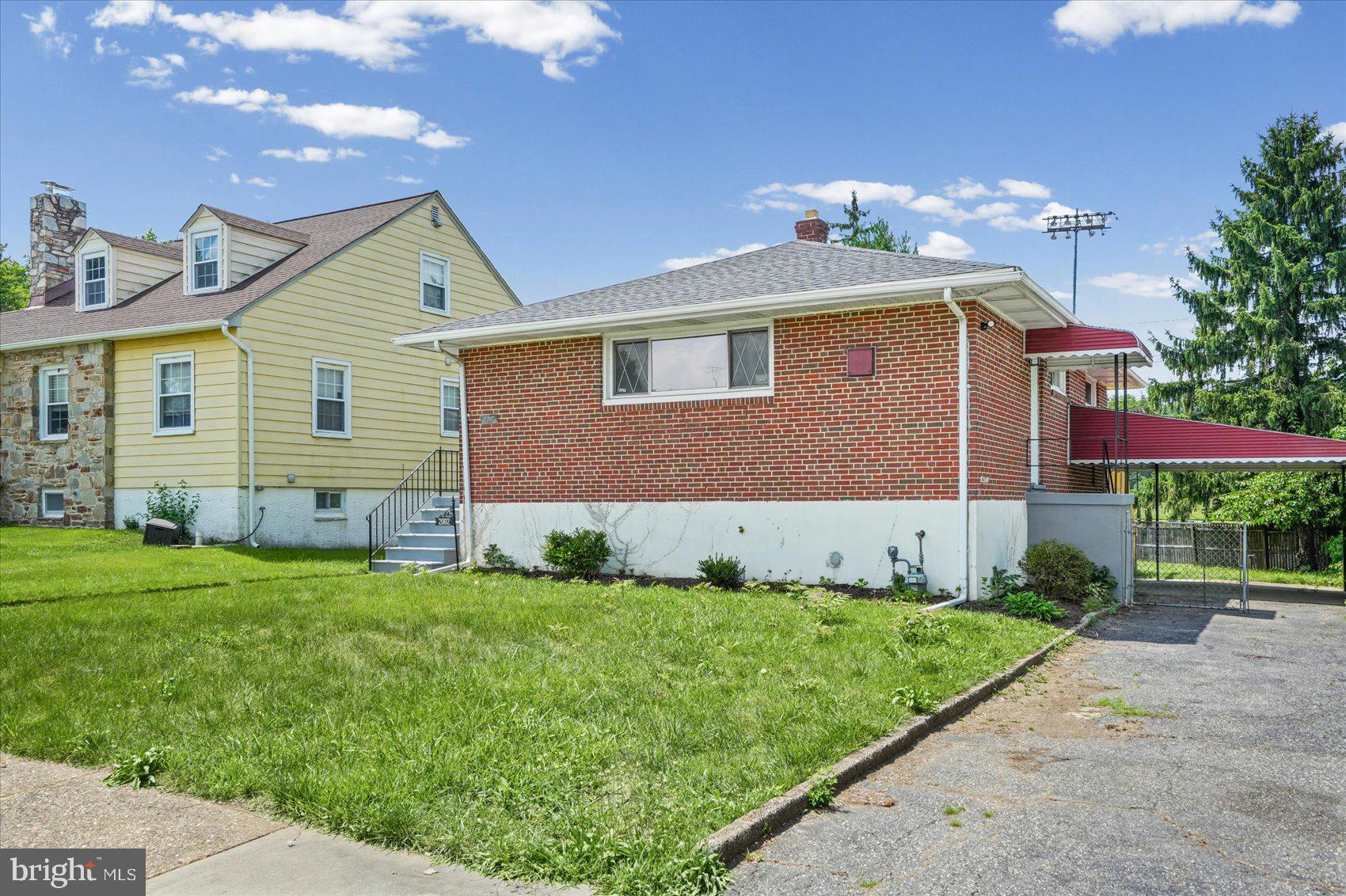 2002 Summit Avenue Baltimore, MD 21207 - Photo 3 of 37