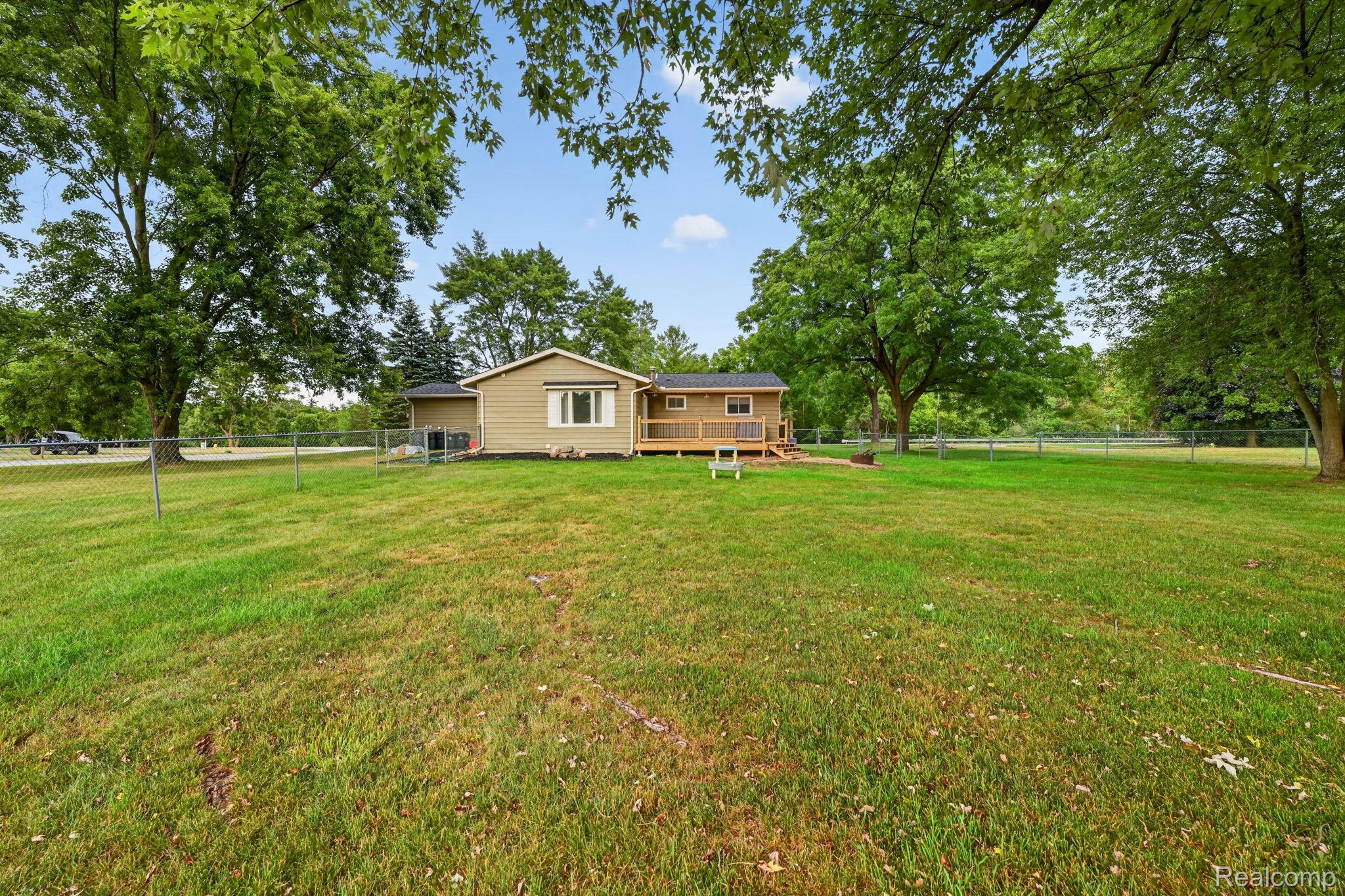 5355 North Seymour Road Flushing, MI 48433 - Photo 39 of 46 1-web-or-mls-DSC_8398.jpg