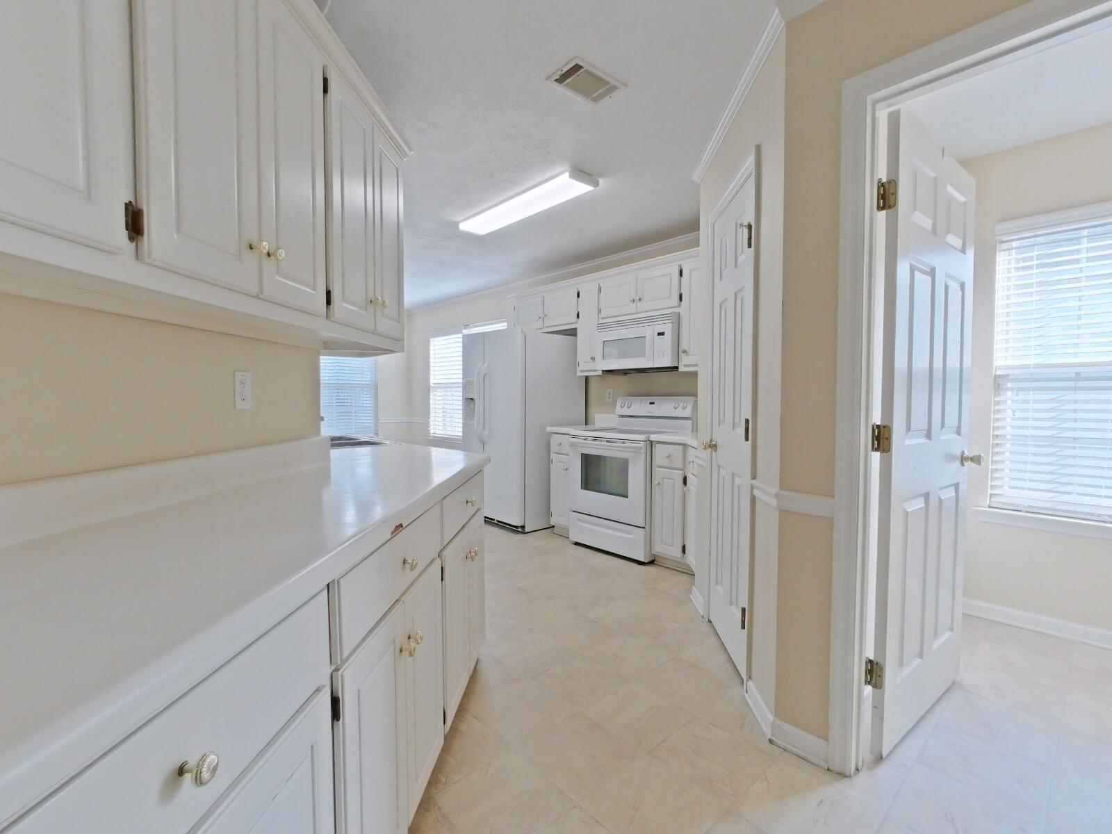 1725 Tamarind Way Augusta, GA 30906 - Photo 12 of 29 Kitchen (75)