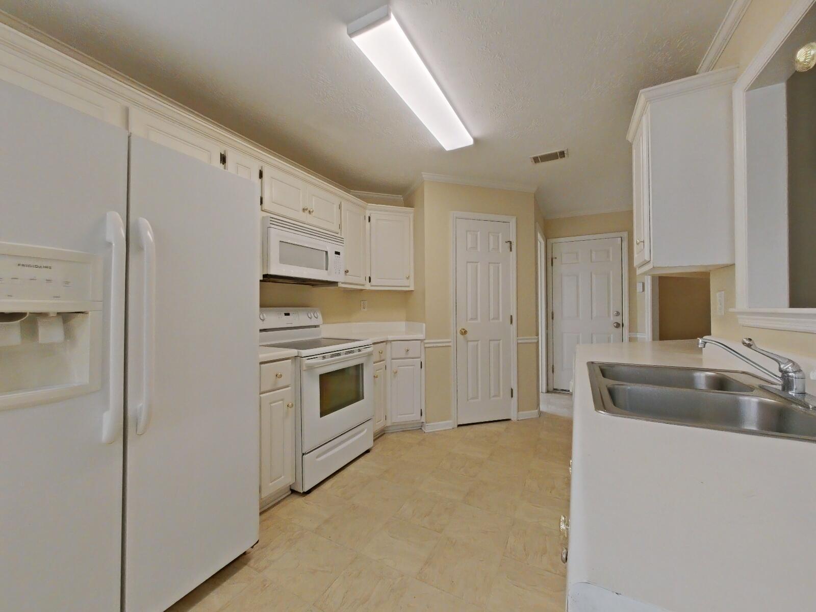 1725 Tamarind Way Augusta, GA 30906 - Photo 13 of 29 Kitchen (78)