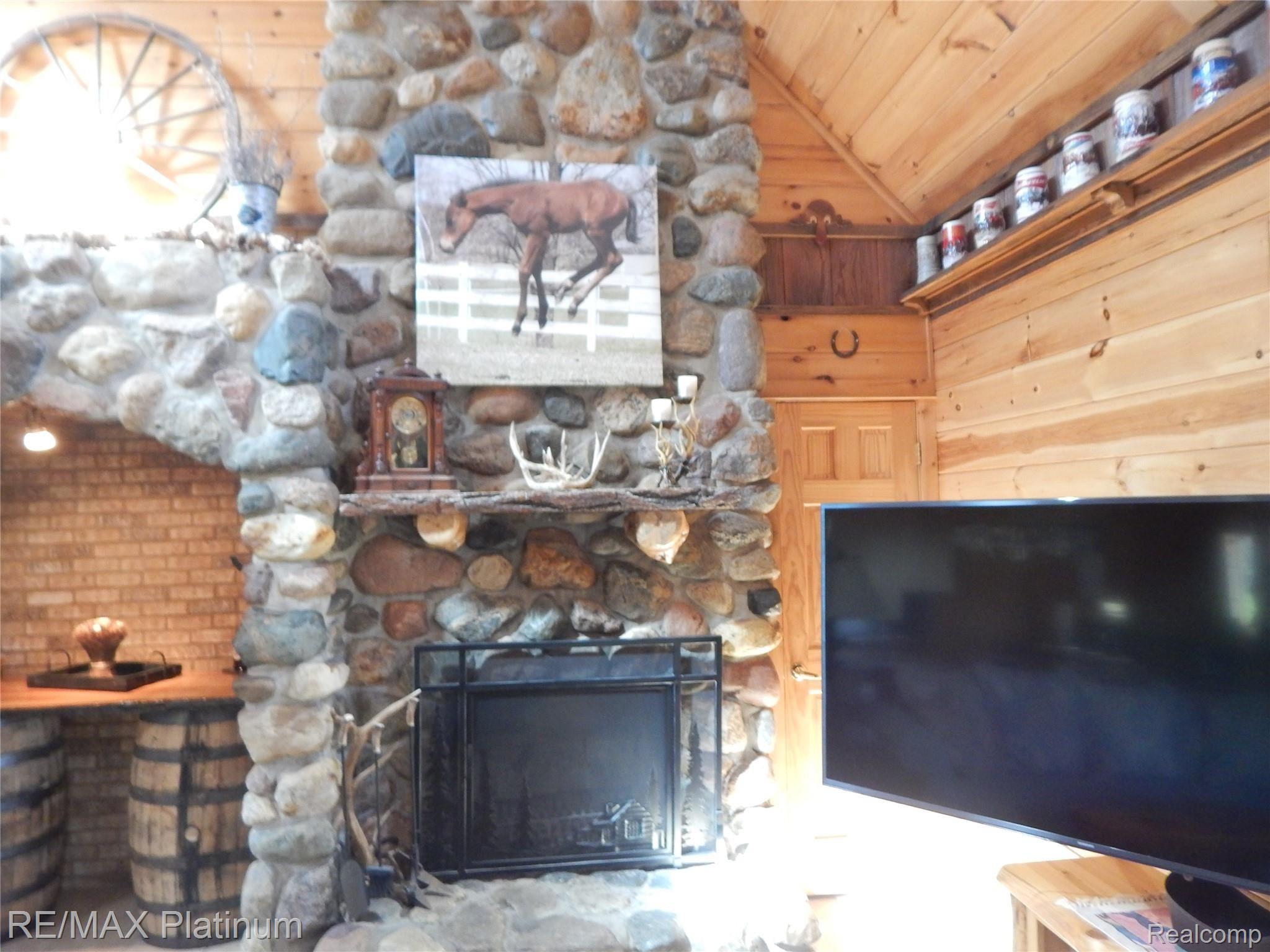 2962 Stillson Road Stockbridge, MI 49285 - Photo 12 of 93 DSCN9242.JPG