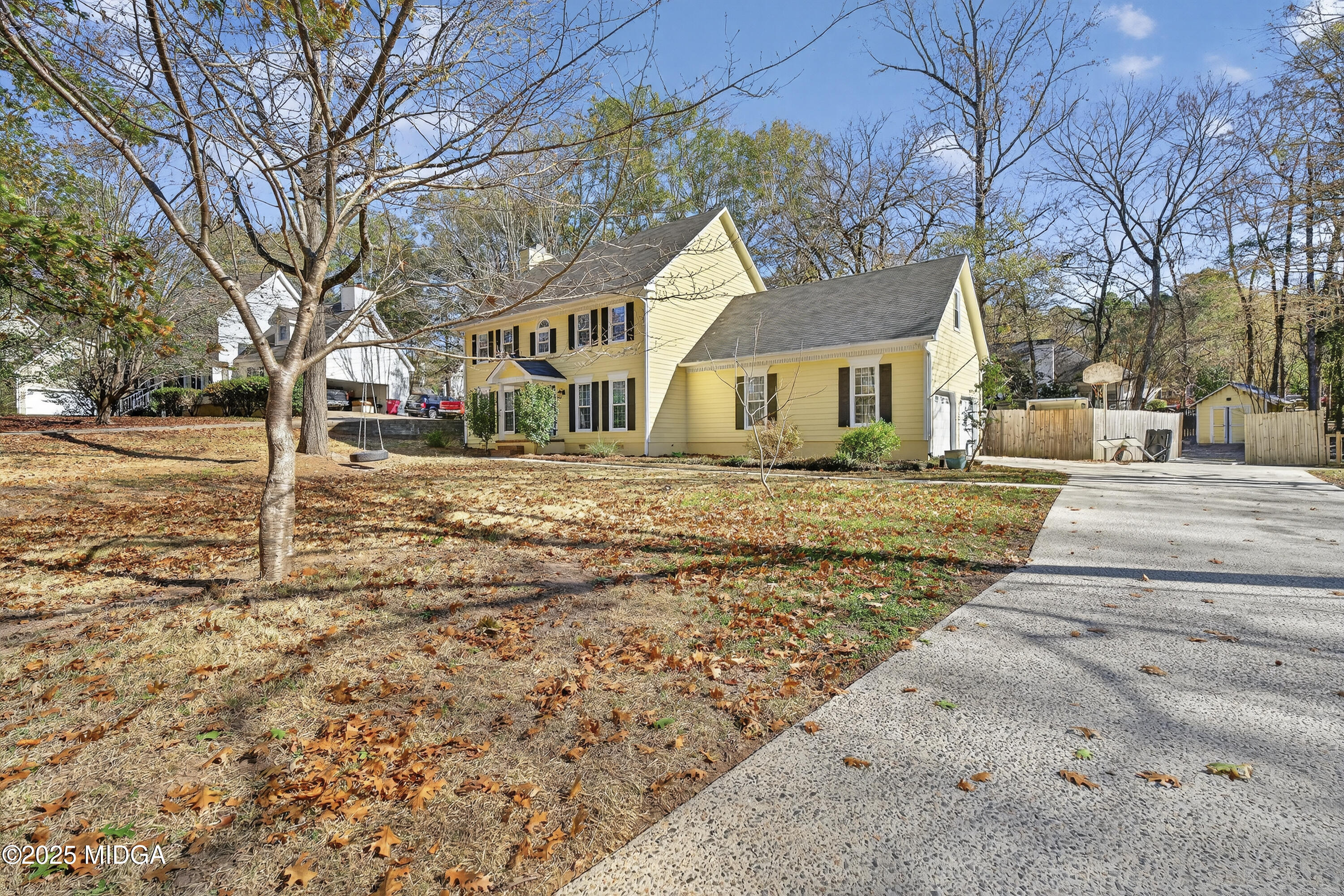 137 Senora Place-06779