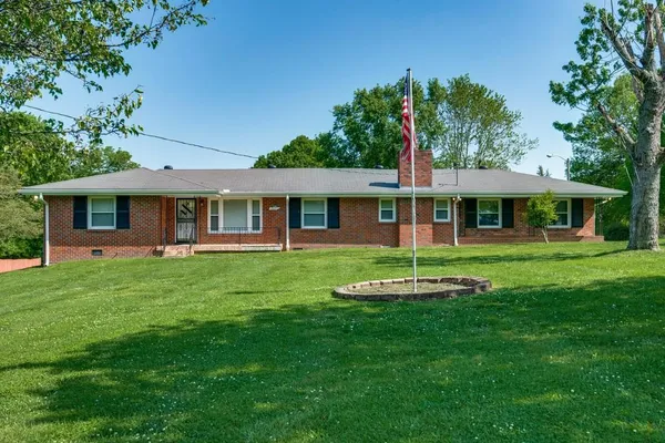 $575,000 | 2001 Paula Drive, Madison, TN 37115