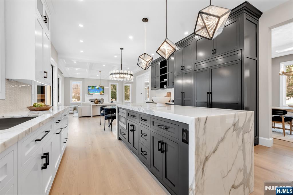 75 Susan Drive Closter, NJ 07624 - Photo 13 of 50