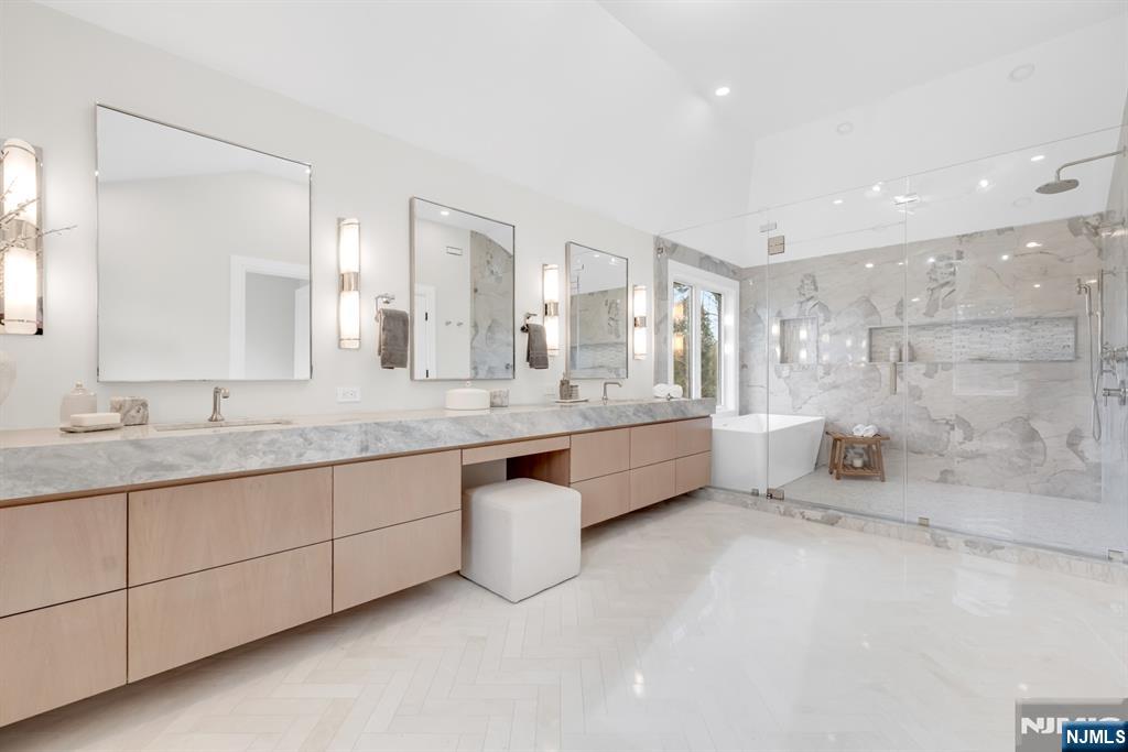 75 Susan Drive Closter, NJ 07624 - Photo 28 of 50