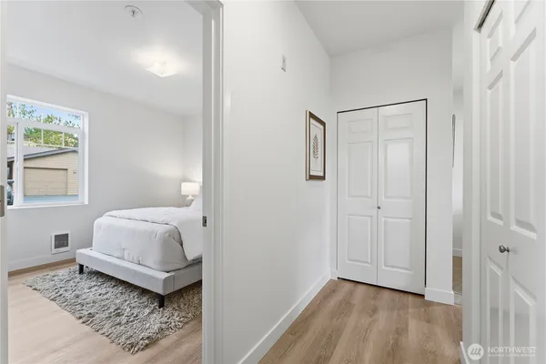 $299,000 | 18930 Bothell Everett Highway, Unit G105, Bothell, WA 98012