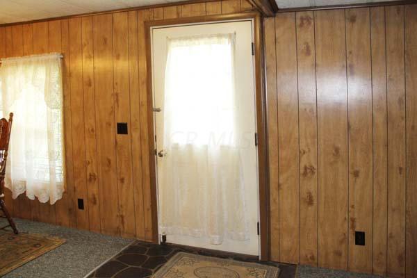 11467 Cable Road Southwest Pataskala, OH 43062 - Photo 4 of 41