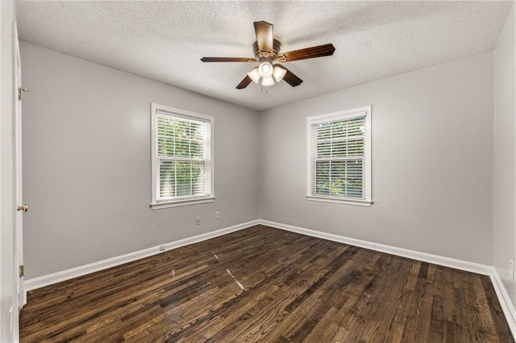 6739 Roe Avenue Prairie Village, KS 66208 - Photo 9 of 15 Gallery Image 9