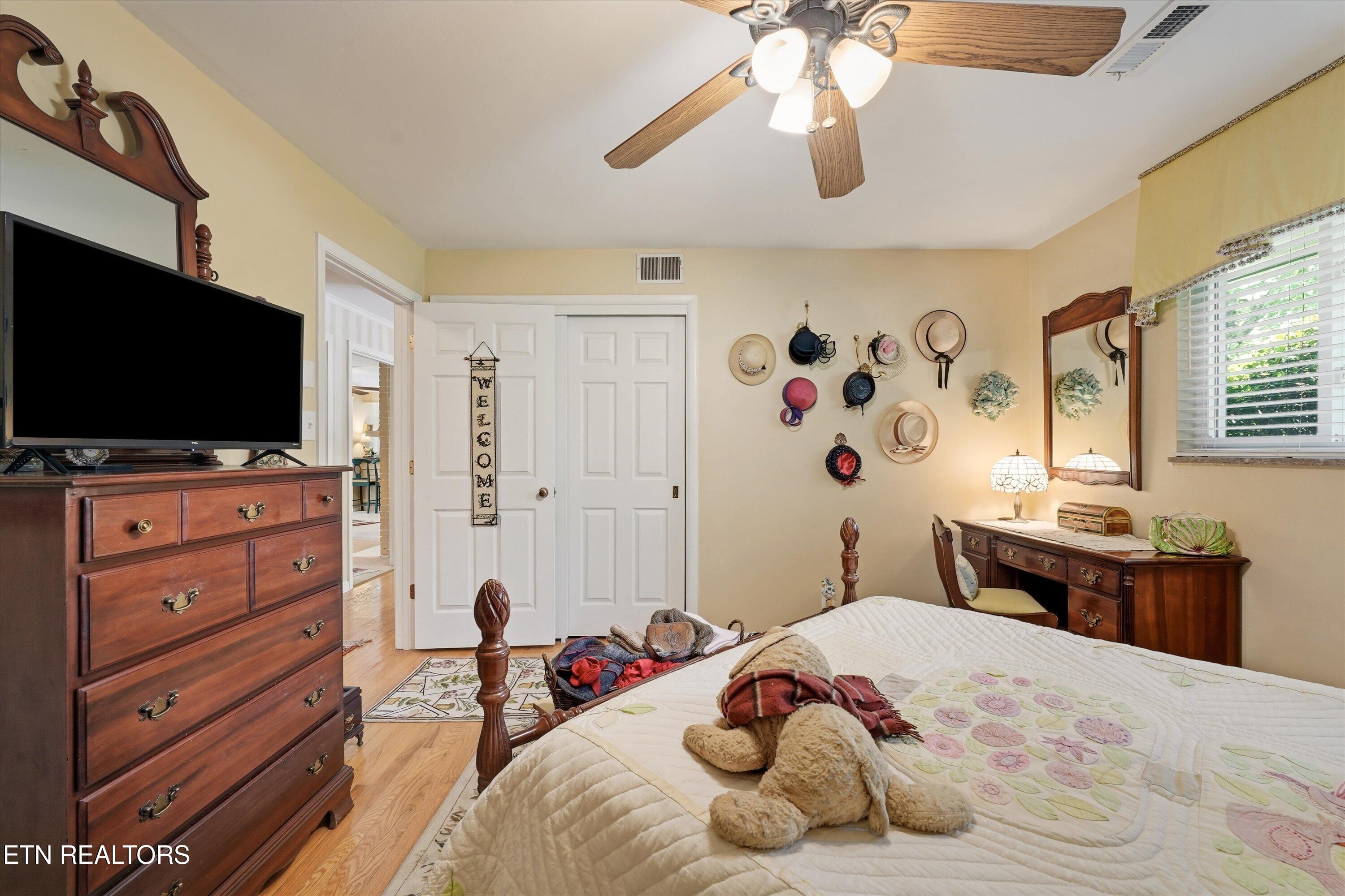 608 Churchill Road Knoxville, TN 37909 - Photo 31 of 60 34-608 Churchill Rd 14