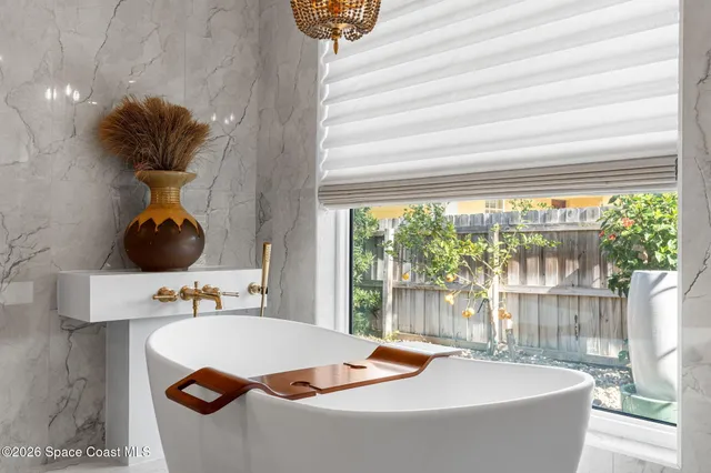 $1,465,000 | 656 Franklyn Avenue, Indialantic, FL 32903