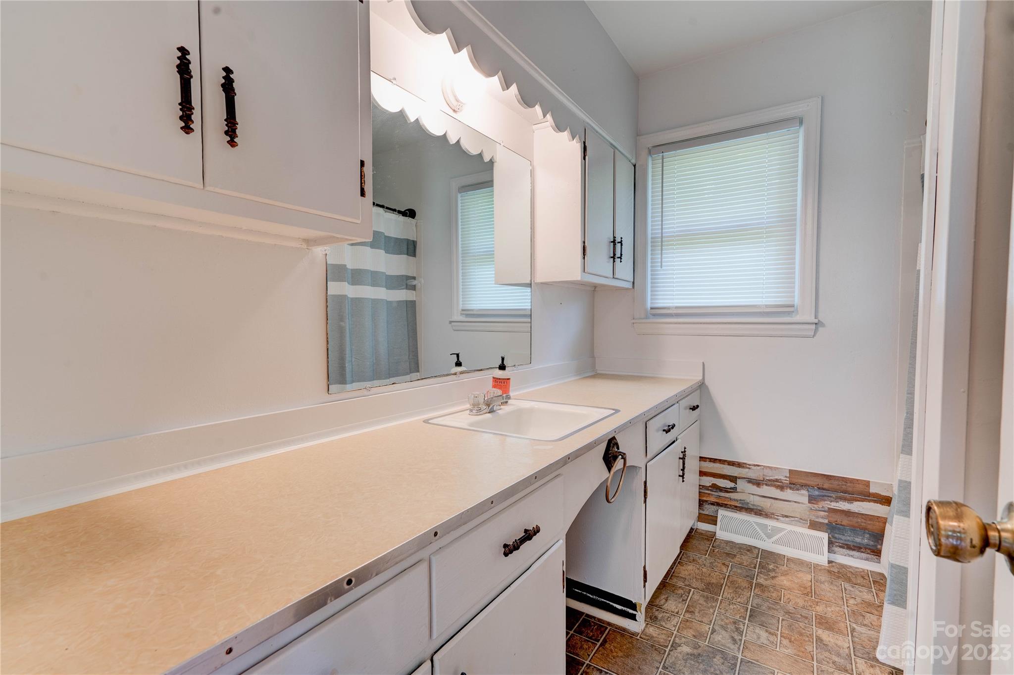 635 Ware Road Shelby, NC 28152 - Photo 10 of 26 Gallery Image 10