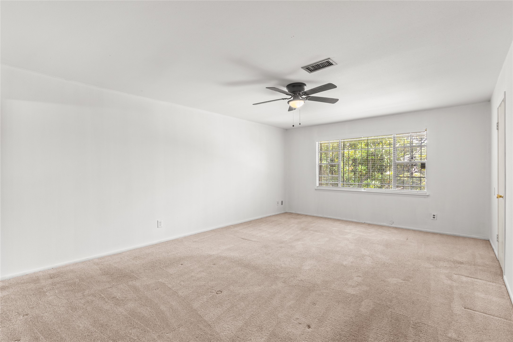 8238 Fondren Road, Unit 8238 Houston, TX 77074 - Photo 20 of 28 Primary Room