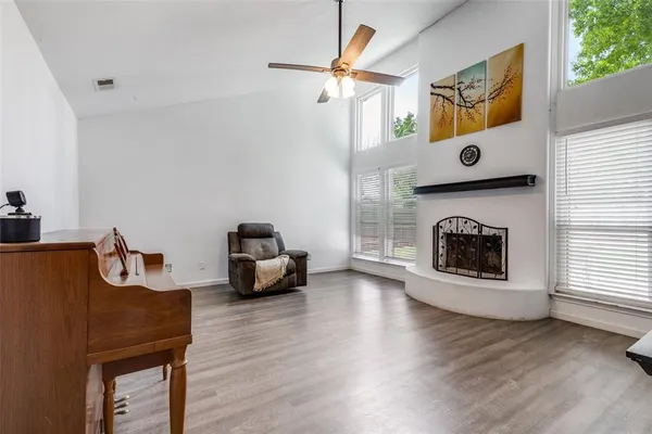 $295,000 | 7501 Cedarhill Road, Watauga, TX 76148