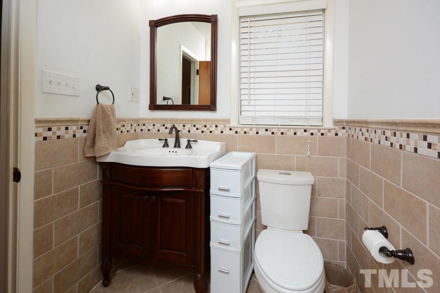 2708 Fairlawn Road Durham, NC 27705 - Photo 14 of 16 Gallery Image 14