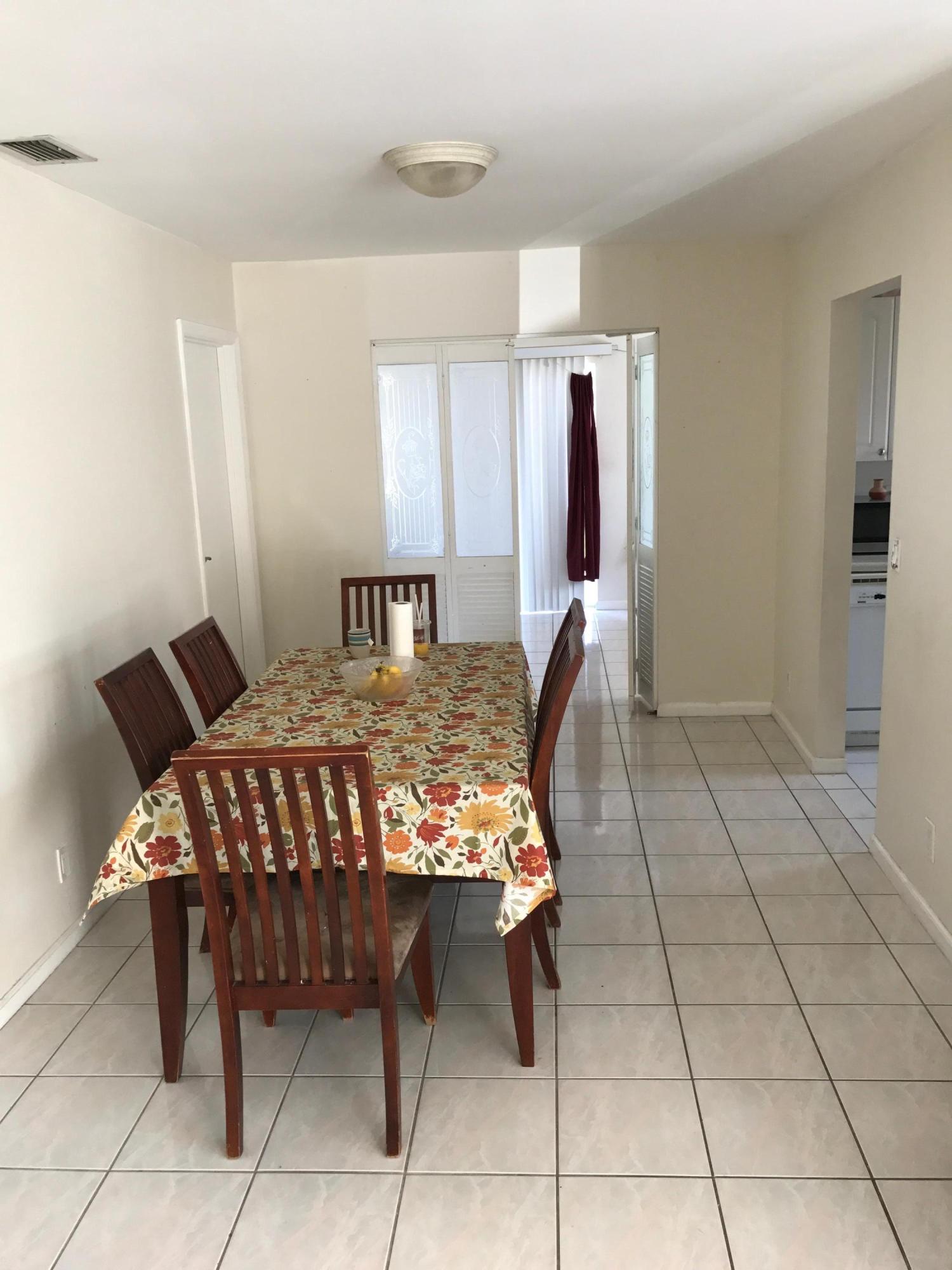 541 Northwest 53rd Street Boca Raton, FL 33487 - Photo 5 of 18 IMG_8633
