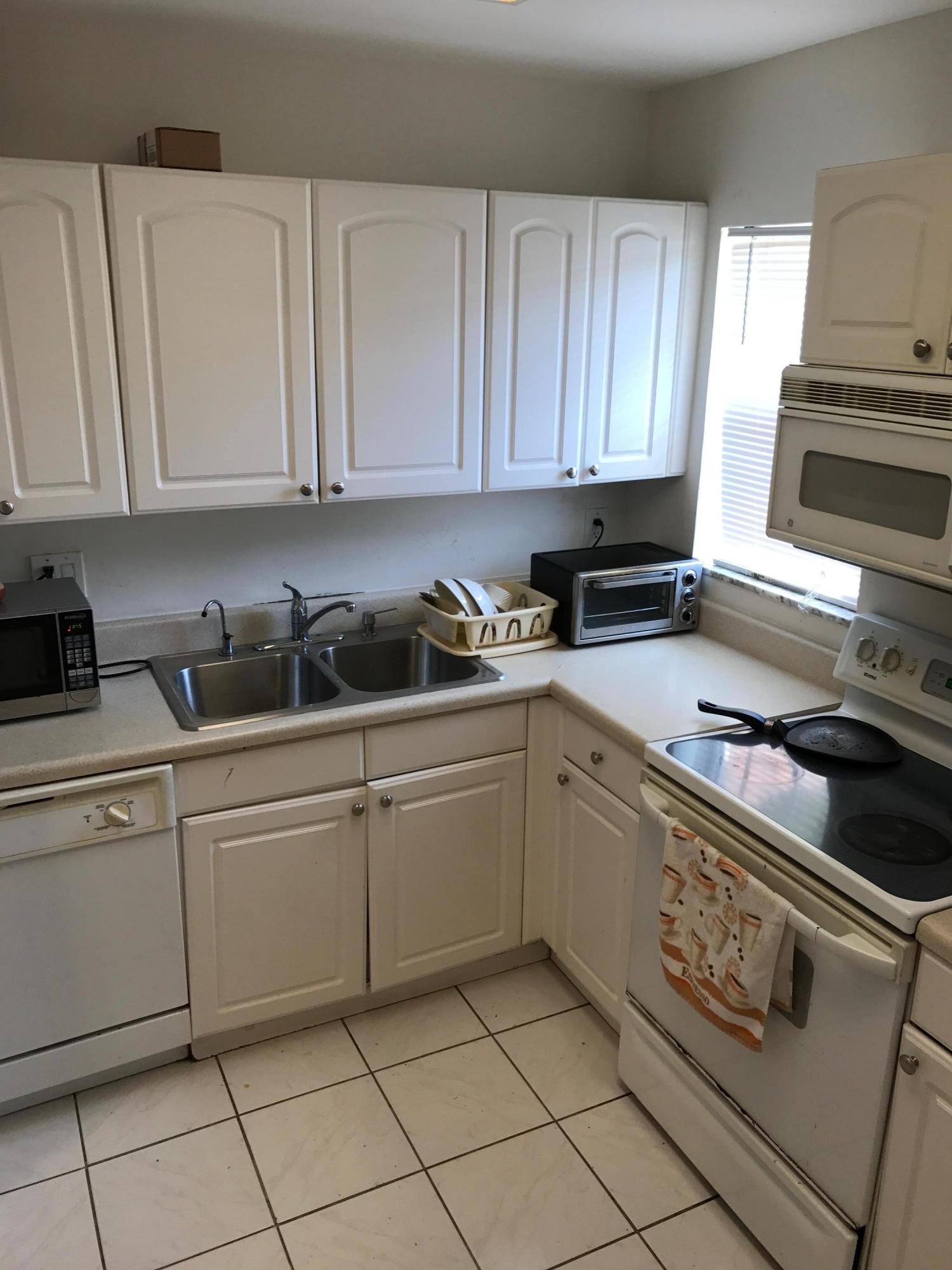 541 Northwest 53rd Street Boca Raton, FL 33487 - Photo 7 of 18 IMG_2324