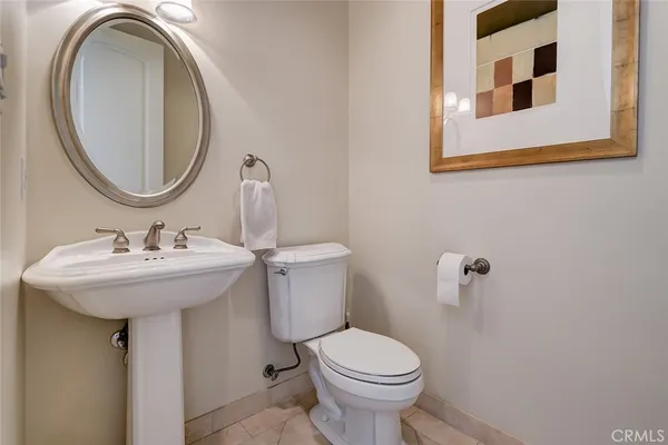 $9,000 | 514 Manhattan Beach Boulevard, Manhattan Beach, CA 90266