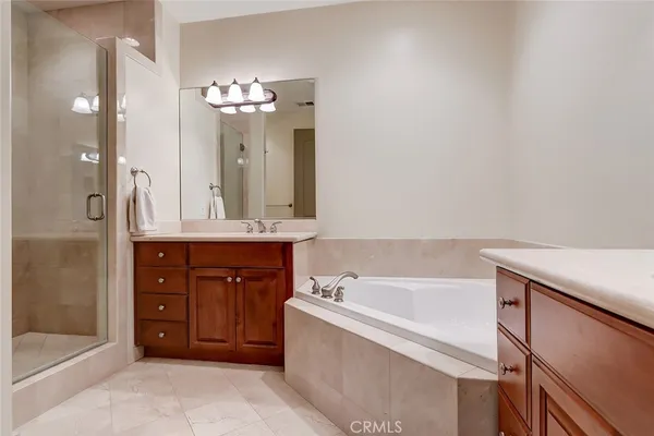 $9,000 | 514 Manhattan Beach Boulevard, Manhattan Beach, CA 90266