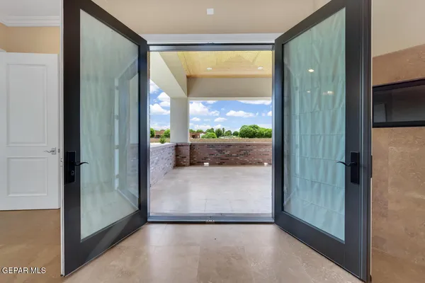 $1,500,000 | 7 Cielo Del Este, Anthony, NM 88021