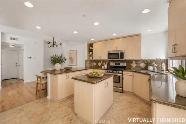 $1,179,900 | 1201 Via Presa, San Clemente, CA 92672