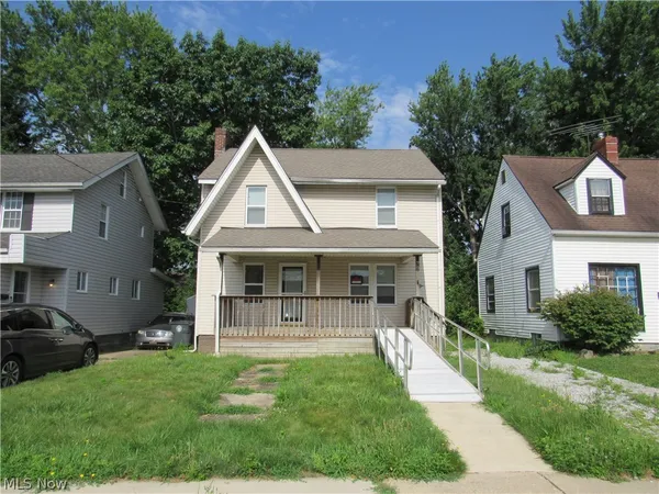 $115,000 | 700 Glendora Avenue, Akron, OH 44320