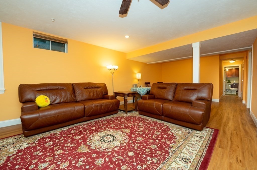 10 Oakley Road, Unit 10 Belmont, MA 02478 - Photo 20 of 26 Gallery Image 20