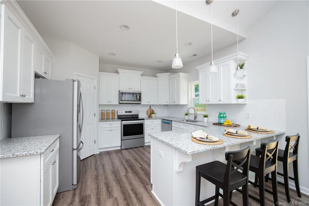 5034 Cheviot Road Charlotte, NC 28269 - Photo 14 of 28