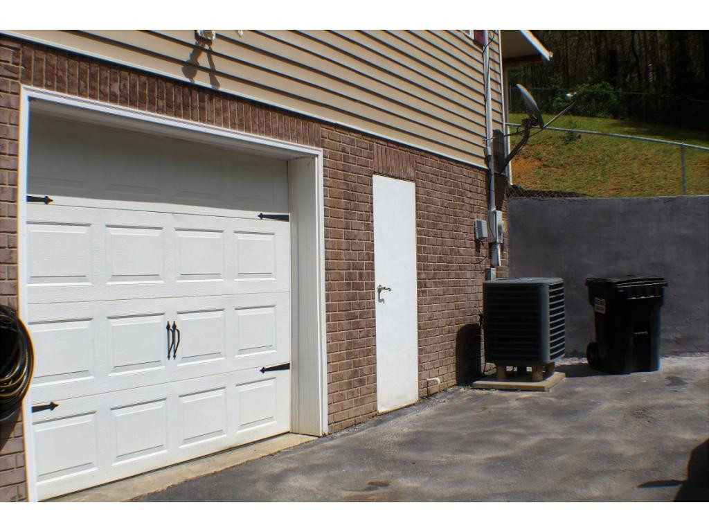 337 Long Hollow Road Elizabethton, TN 37643 - Photo 4 of 36 Photo 4