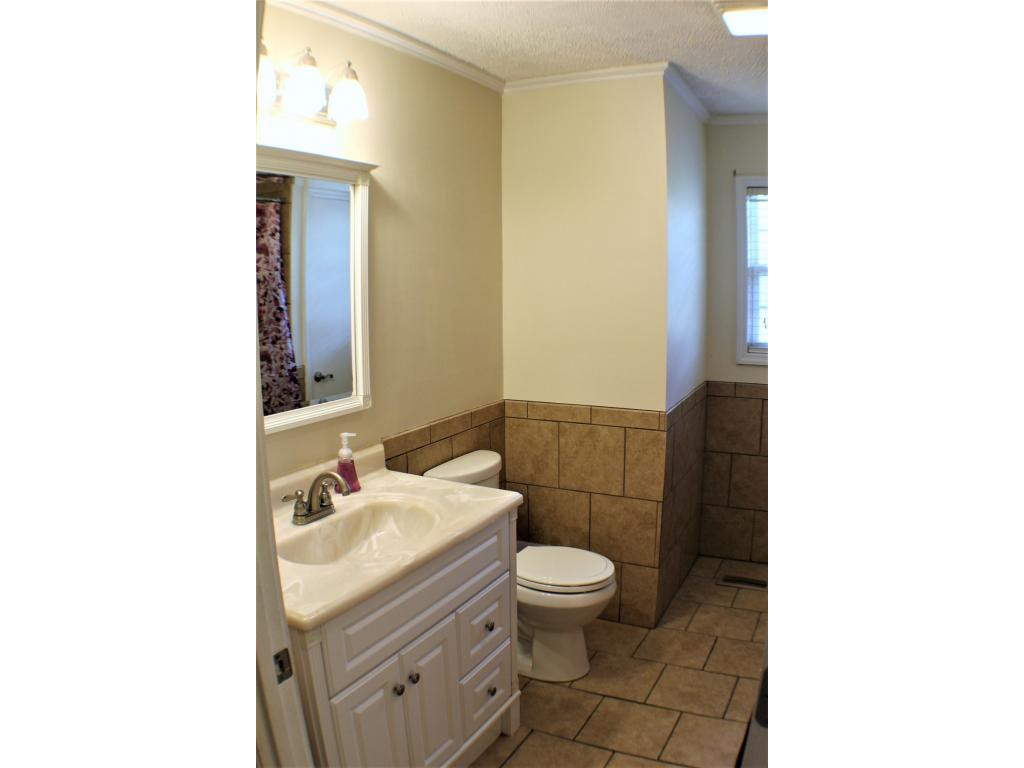 337 Long Hollow Road Elizabethton, TN 37643 - Photo 8 of 36 Photo 8