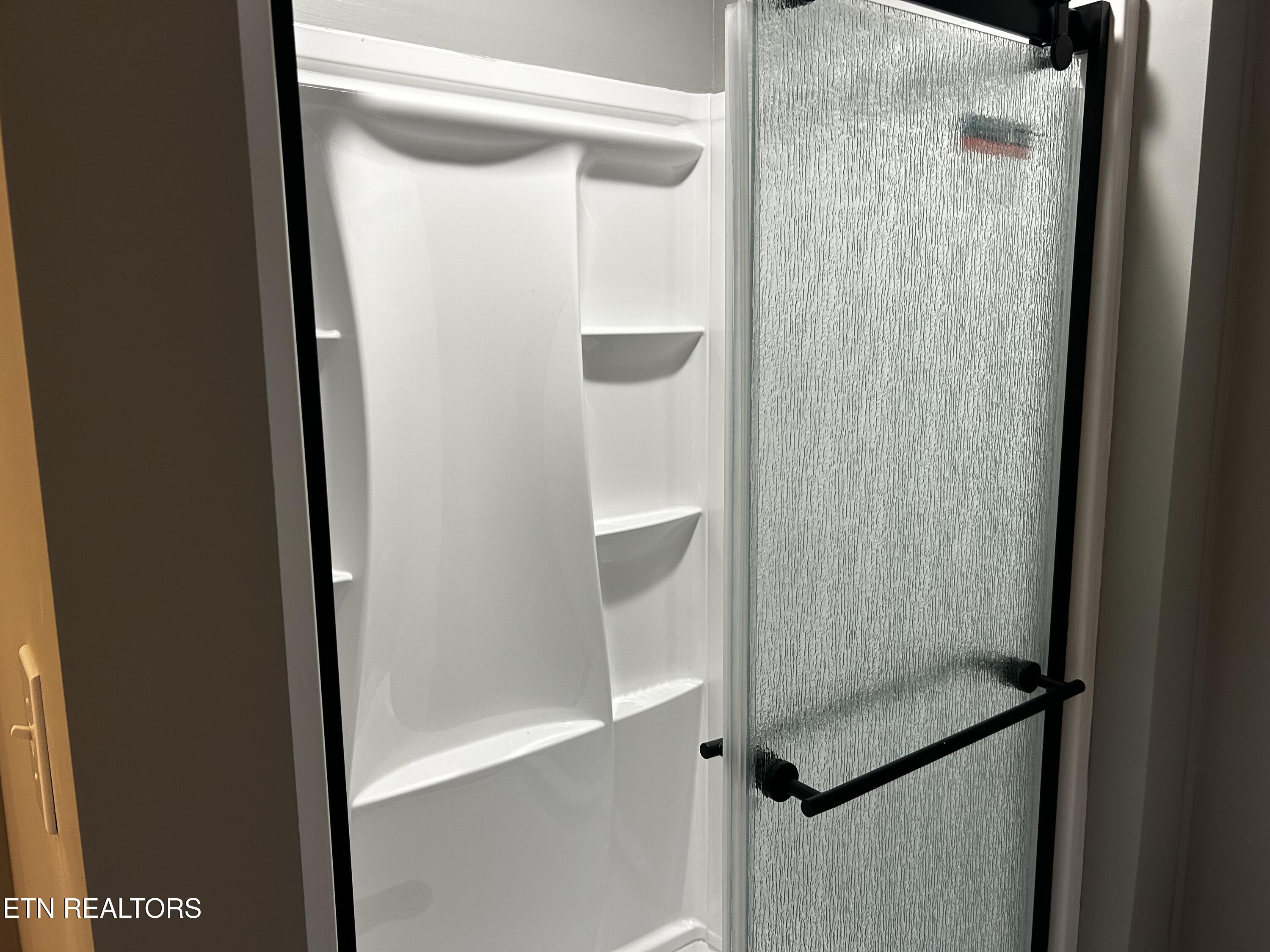 367 McJunkin Road Tellico Plains, TN 37385 - Photo 16 of 31 IMG_8189