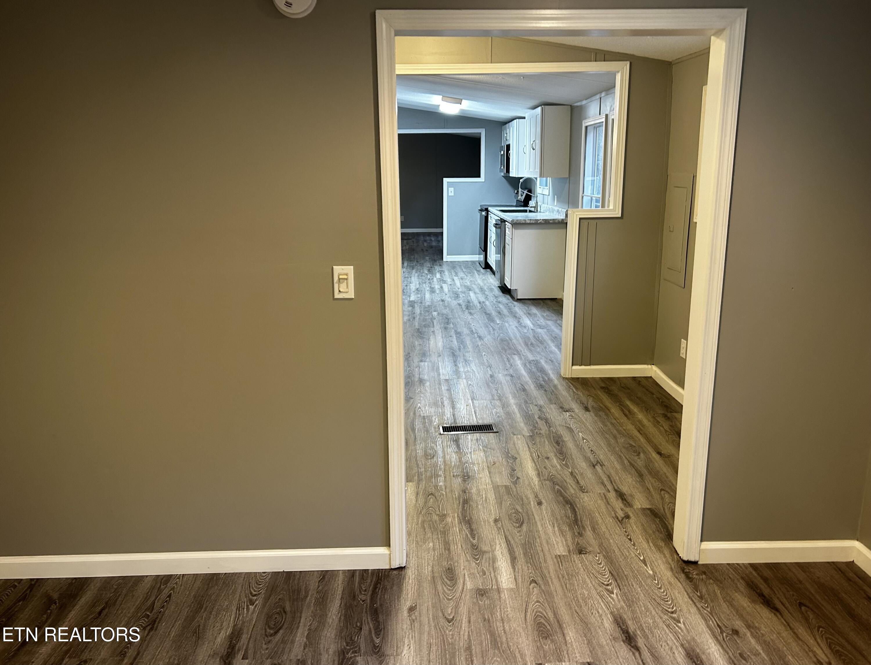 367 McJunkin Road Tellico Plains, TN 37385 - Photo 4 of 31 IMG_8199