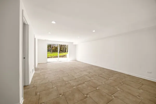 $747,700 | 215 Hibbard Road, Wilmette, IL 60091