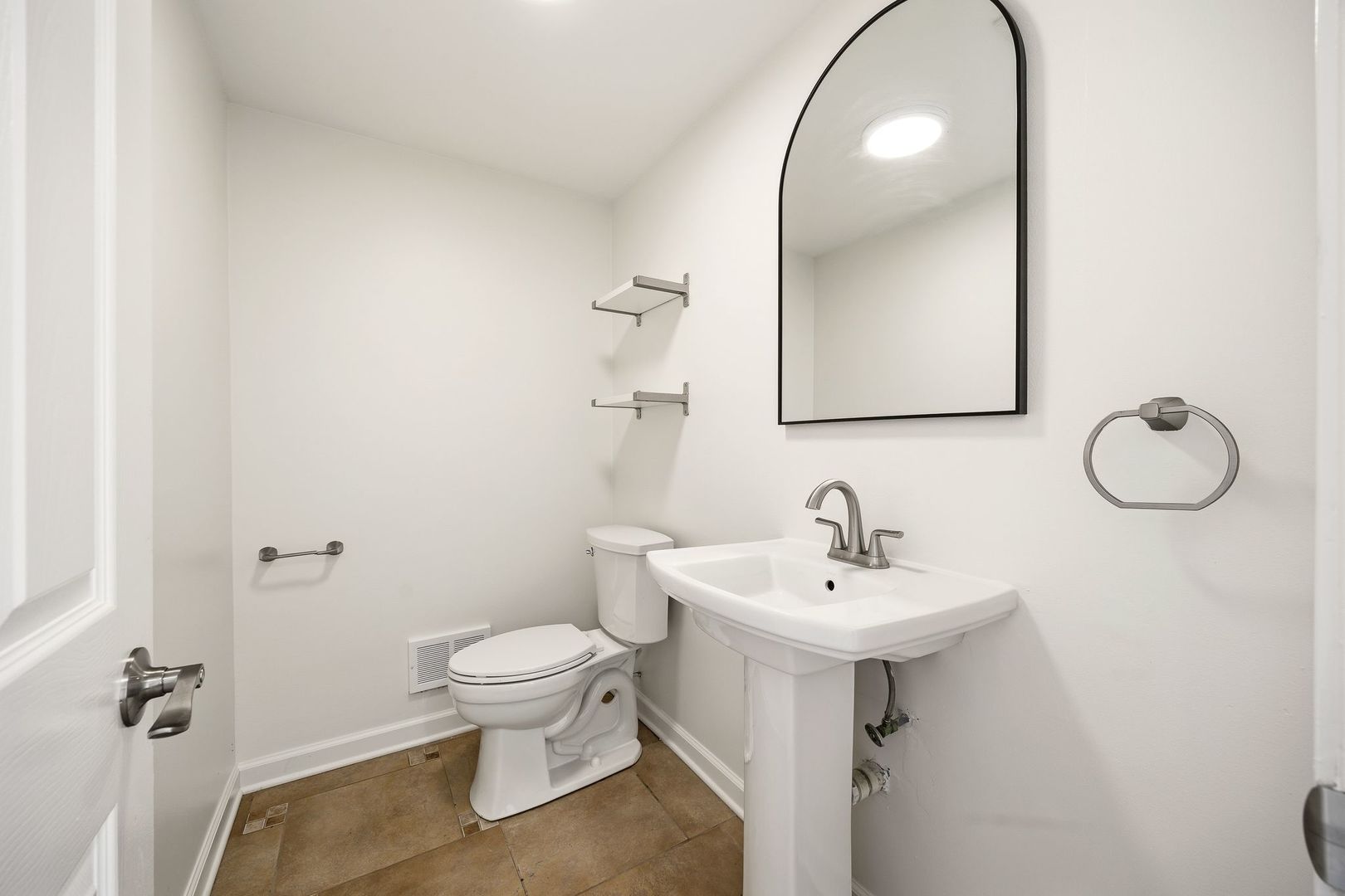 215 Hibbard Road Wilmette, IL 60091 - Photo 27 of 35