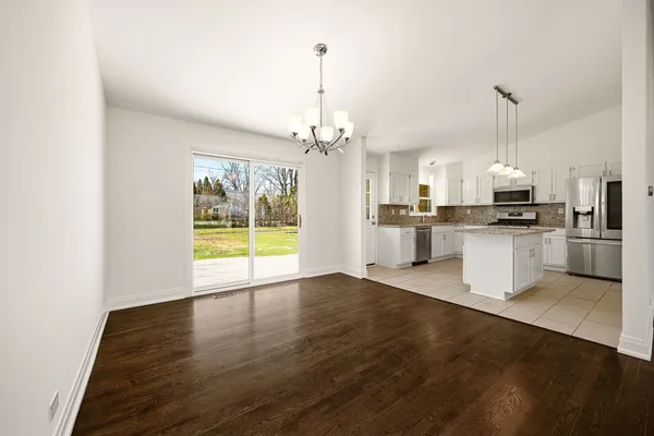 $747,700 | 215 Hibbard Road, Wilmette, IL 60091
