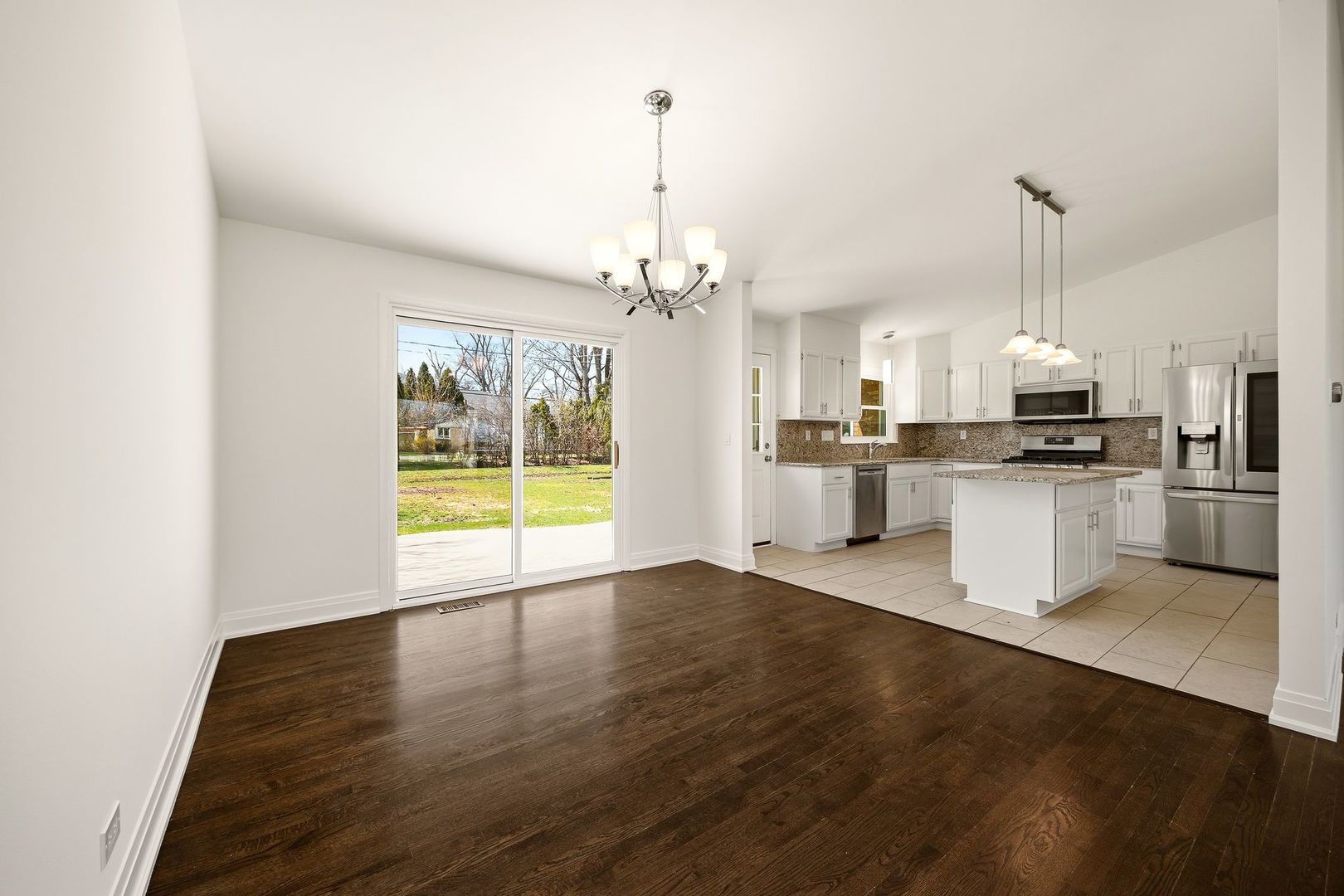 215 Hibbard Road Wilmette, IL 60091 - Photo 7 of 35