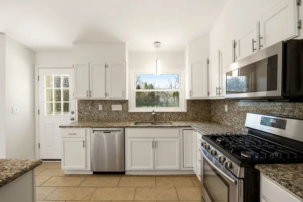 $747,700 | 215 Hibbard Road, Wilmette, IL 60091
