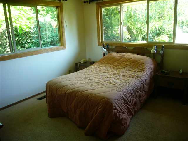 6607 South Waneta Road Spokane, WA 99223 - Photo 8 of 9