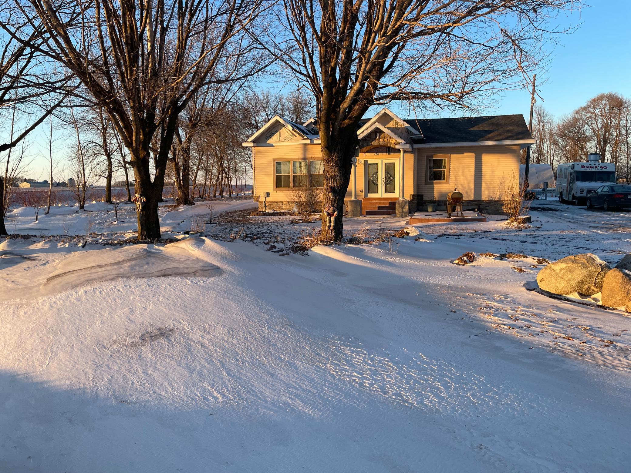 54040 810th Street Jackson, MN 56143 - Photo 2 of 4