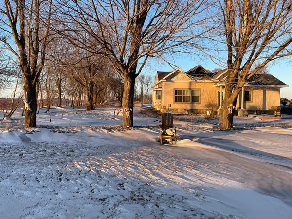 $225,000 | 54040 810th Street, Jackson, MN 56143