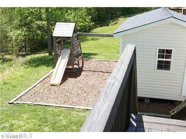 6867 Rangecrest Road Belews Creek, NC 27009 - Photo 14 of 15 Yard/Garden.
