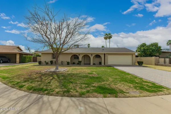 $639,000 | 3835 East Altadena Avenue, Phoenix, AZ 85028