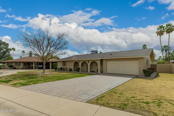 $639,000 | 3835 East Altadena Avenue, Phoenix, AZ 85028