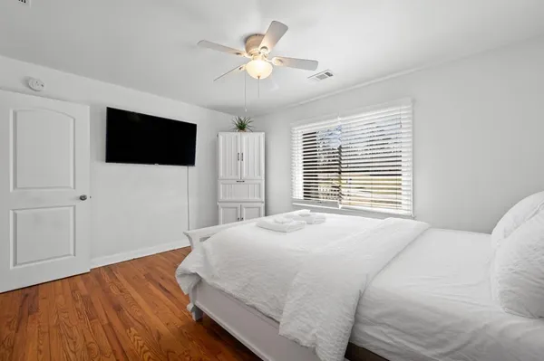 $3,500 | 414 Charles Place, Roswell, GA 30075